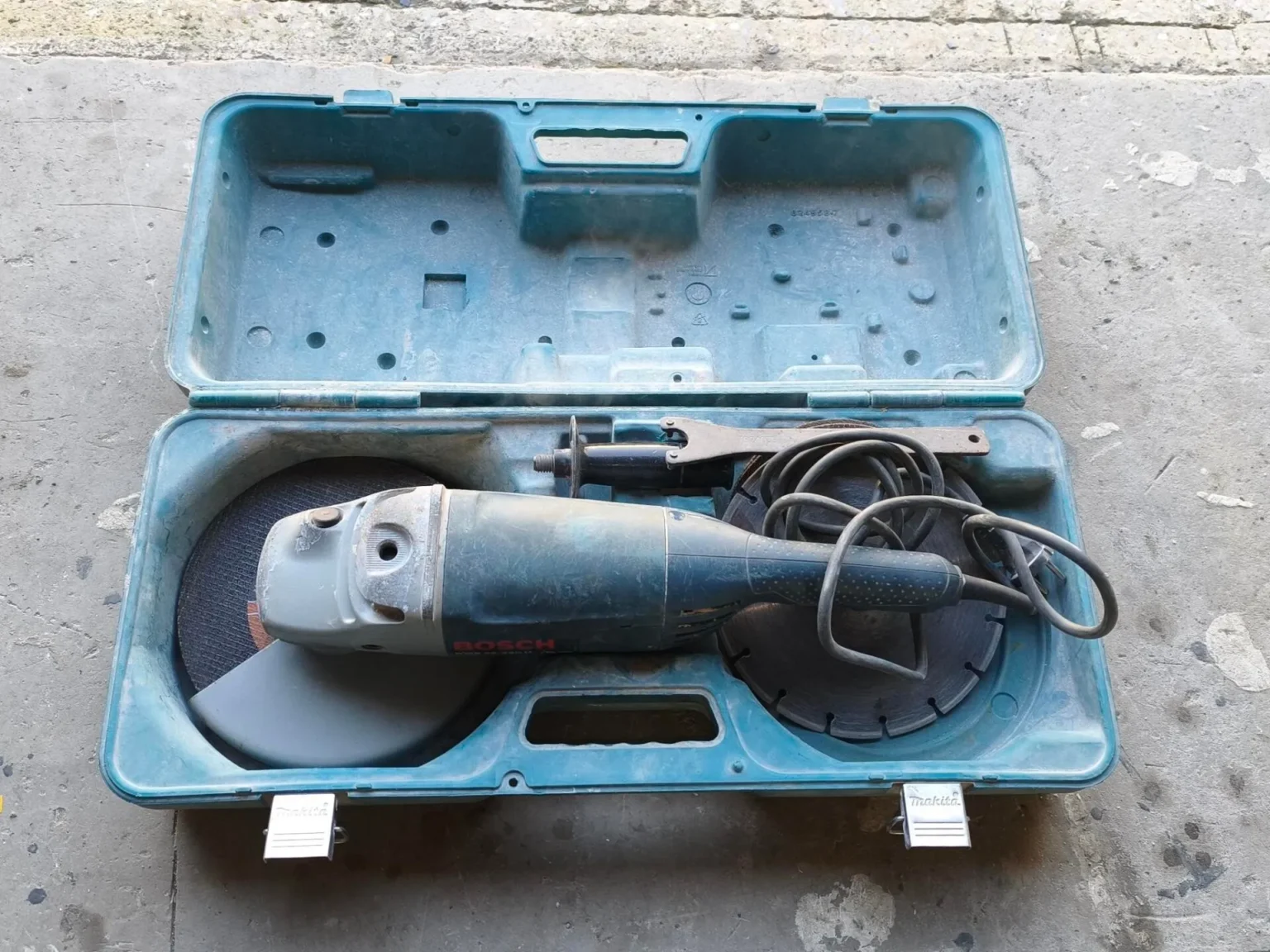 hoteldesventes118-boulogne-vente_encheres-VEHICULES-MATERIEL_PRO-LIQUIDATION_JUDICIAIRE-SESSION_AVRIL2026